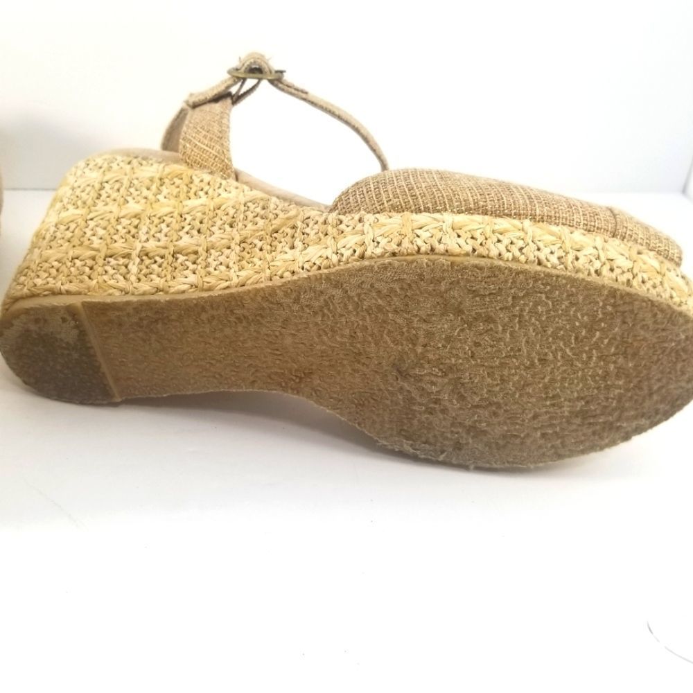 Volatile Platform Wedge Heels Size 9. S771 - Picture 6 of 7